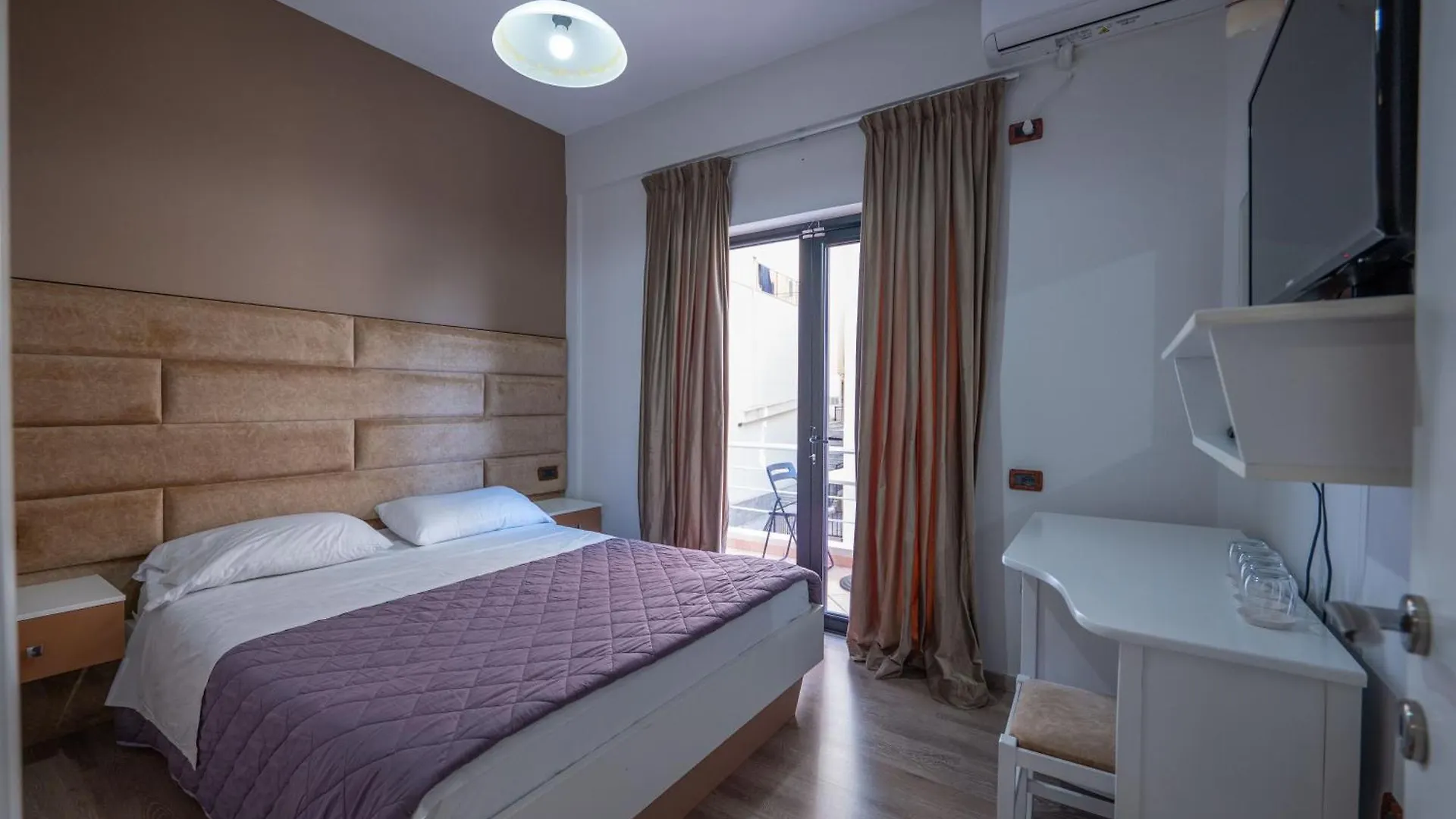 New Heaven Hotel Sarande