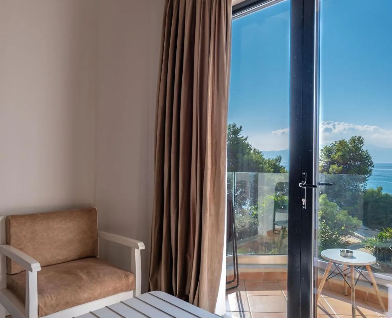 New Heaven Hotel Sarande