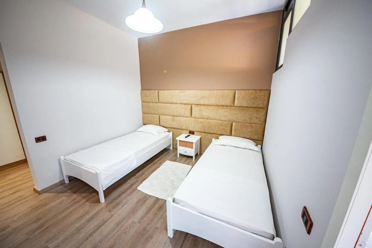 New Heaven Hotel Σαράντα