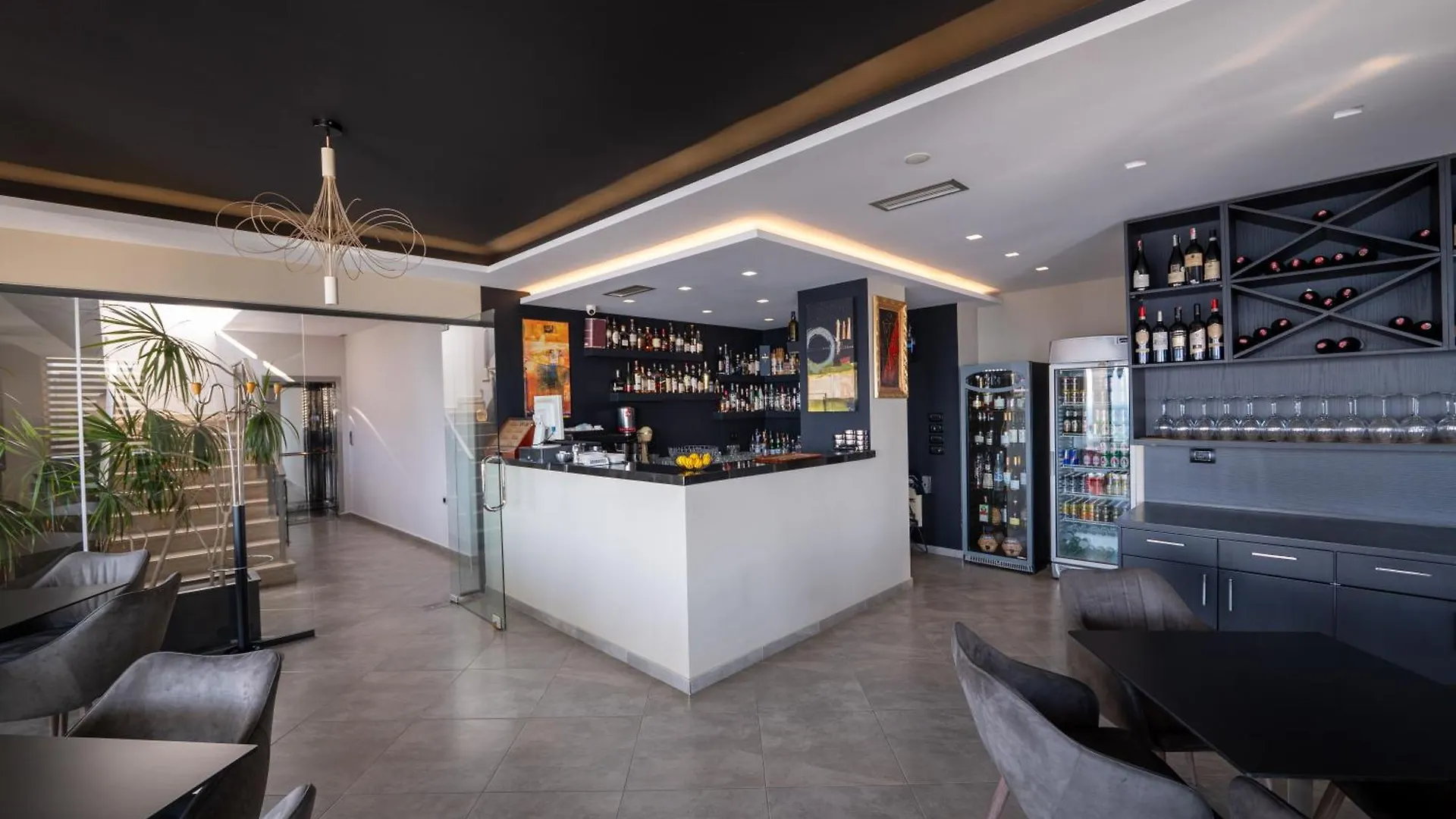 ****  New Heaven Hotel Sarandë Albanien